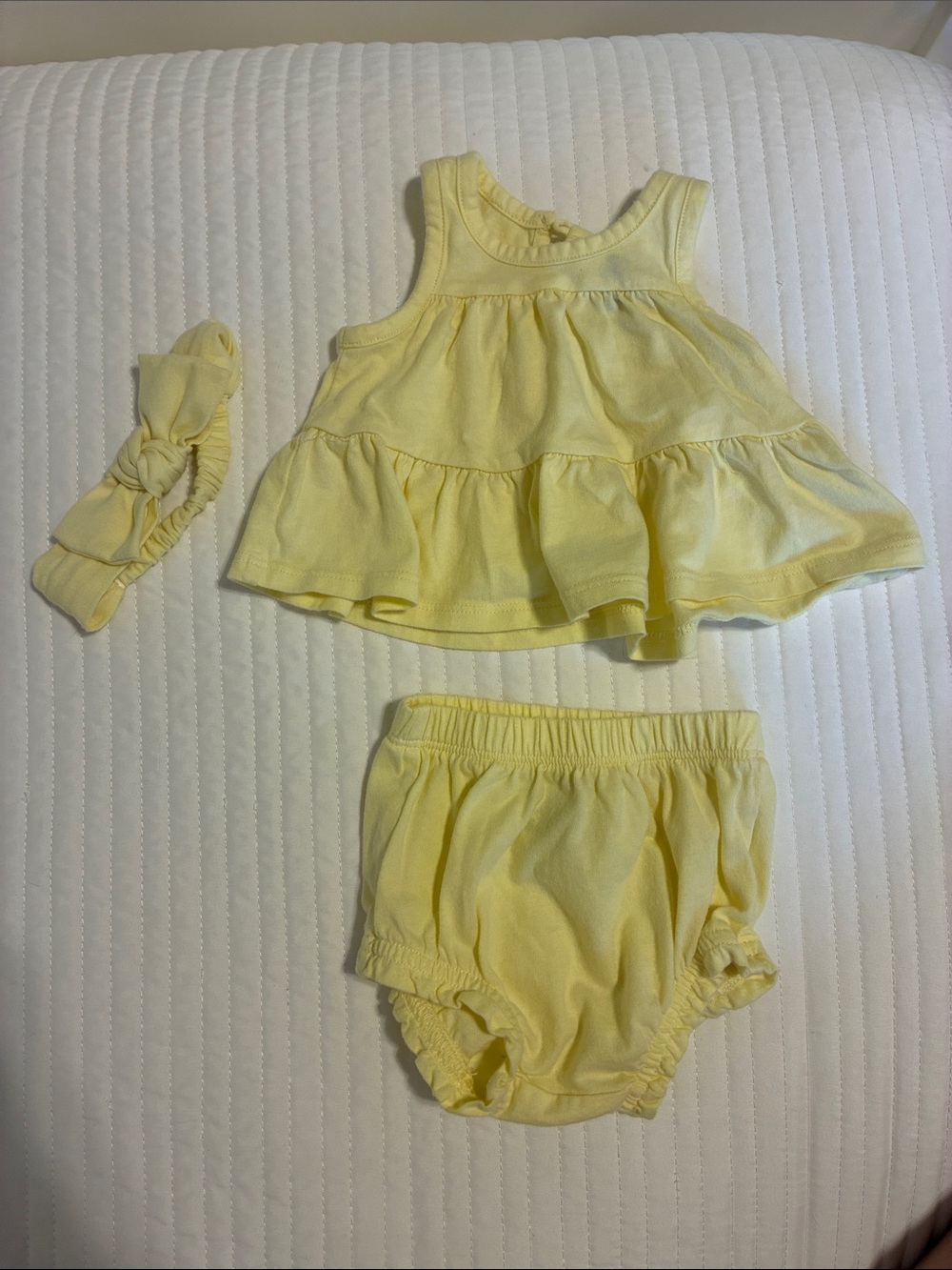 Baby Gap Ruffle Tank & Bloomer Set with Headband